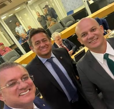 Sargento Neto promove reencontro entre Cabo Gilberto e Walber Virgolino após semanas de embates