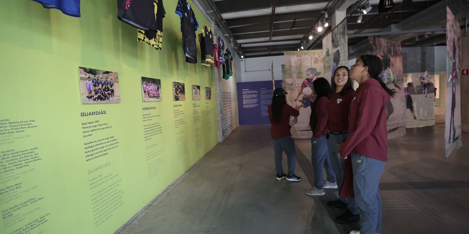 Time da base do SP comemora conquista no Campeonato Feminino