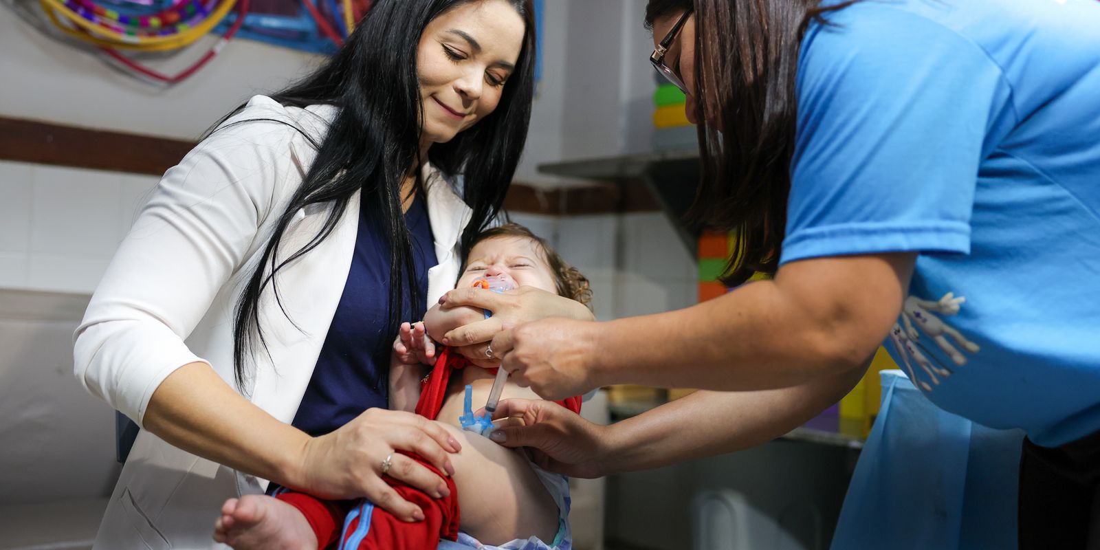 Vacinação melhora, mas ainda enfrenta desafios no Brasil