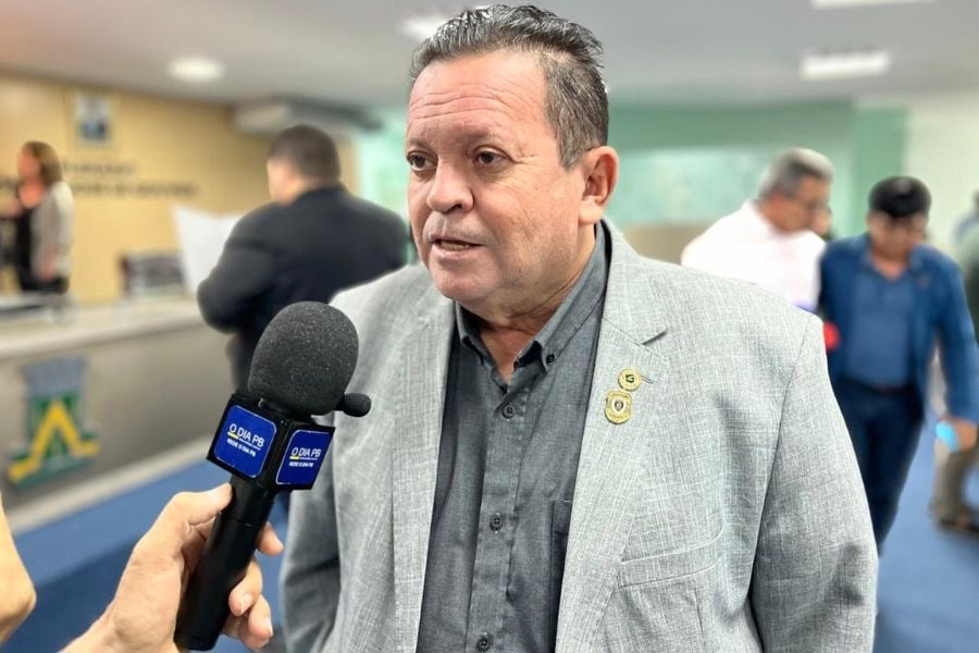 Vereador Olimpio Oliveira requer da prefeitura medidas para viabilizar instalação de um porto seco em Campina