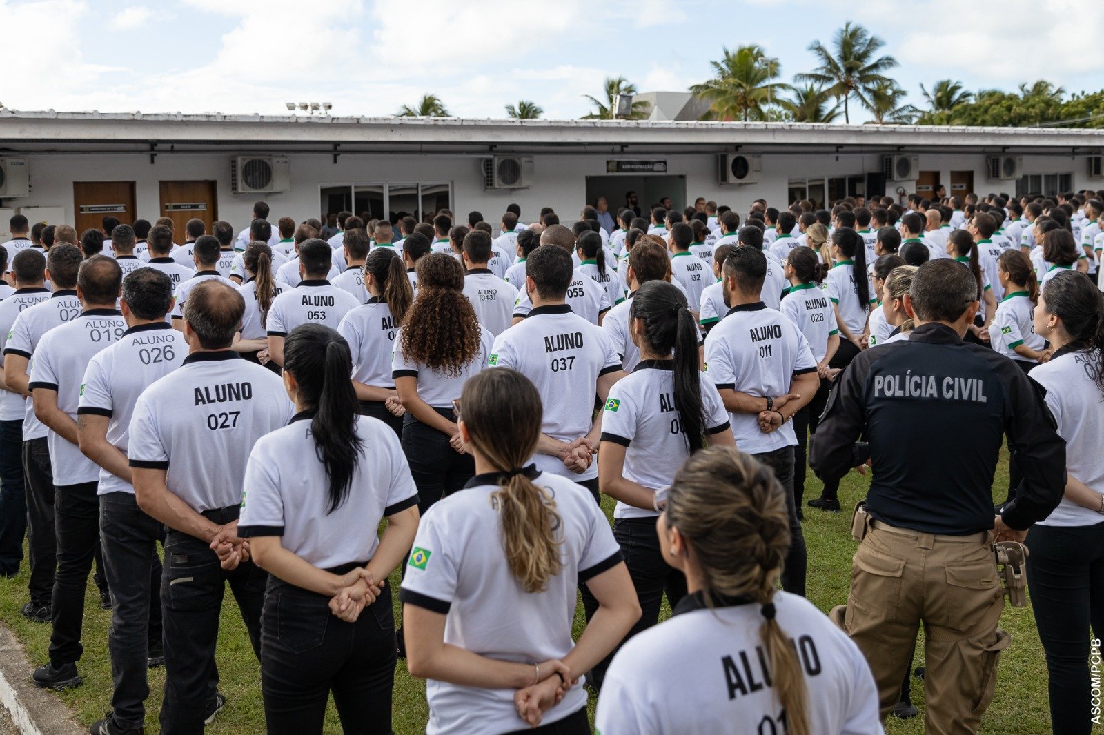Aprovados para a 3ª turma do curso de formação da Polícia Civil começam a realizar as matrículas