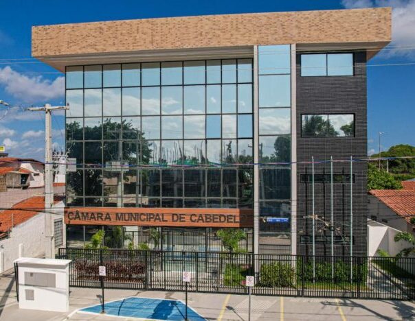 OPERAÇÃO ASFIXIA – Câmara de Cabedelo sufoca a justiça e respira apenas bajulação ao prefeito