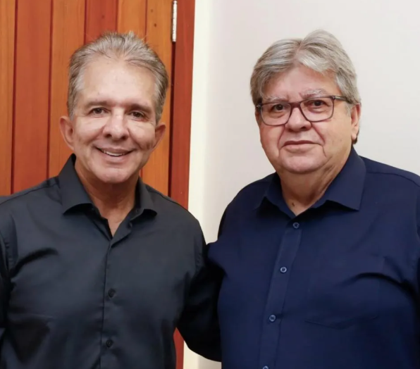 João recebe prefeito de Patos, mas minimiza articulação política: “Pauta administrativa”