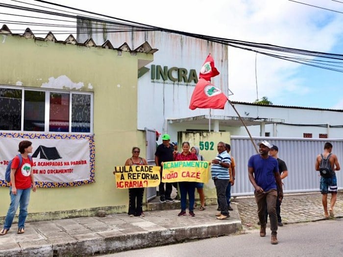 MST ocupa sede do Incra na Paraíba e e exige avanço na Reforma Agrária