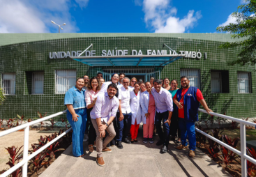 Secretário justifica reformas na Saúde: “Não iríamos fazer piscinas em casas com teto caindo”