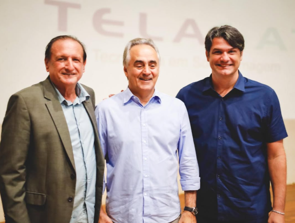 Trégua na política: Hervázio posta foto com Cartaxo e defende respeito no debate