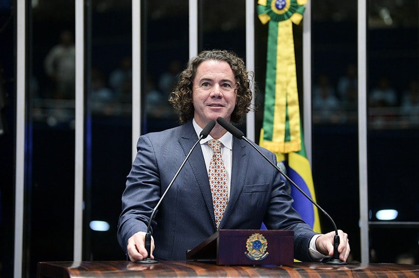 Veneziano reage a números positivos da pesquisa PB Agora/ANOVA para o Senado: “Estamos no caminho certo”