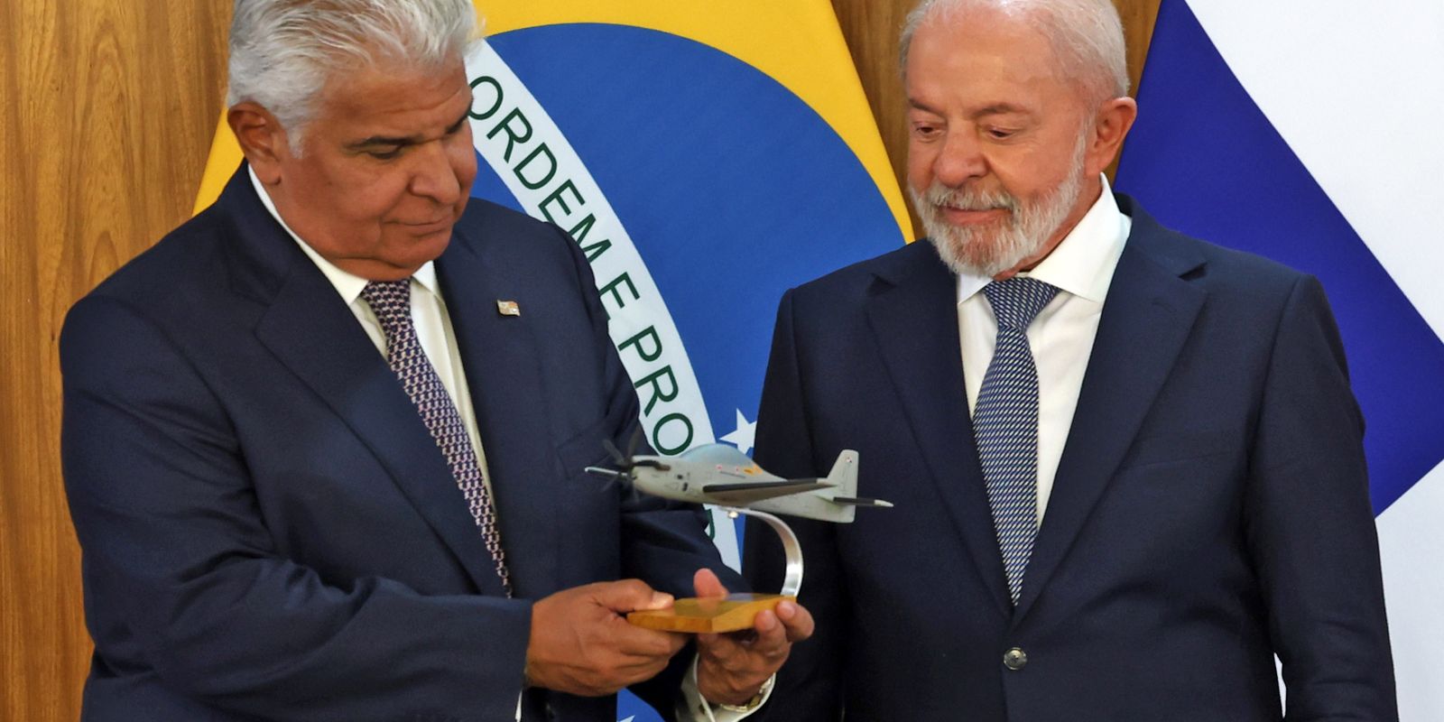 Brasil e Panamá assinam acordo para otimizar exportações