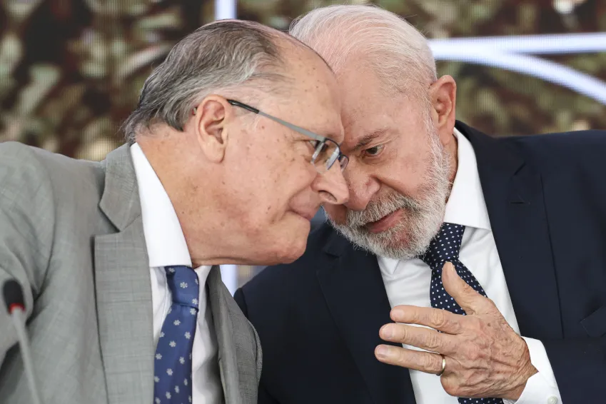 Lula e Alckmin se reúnem nesta segunda para finalizar plano de contingência