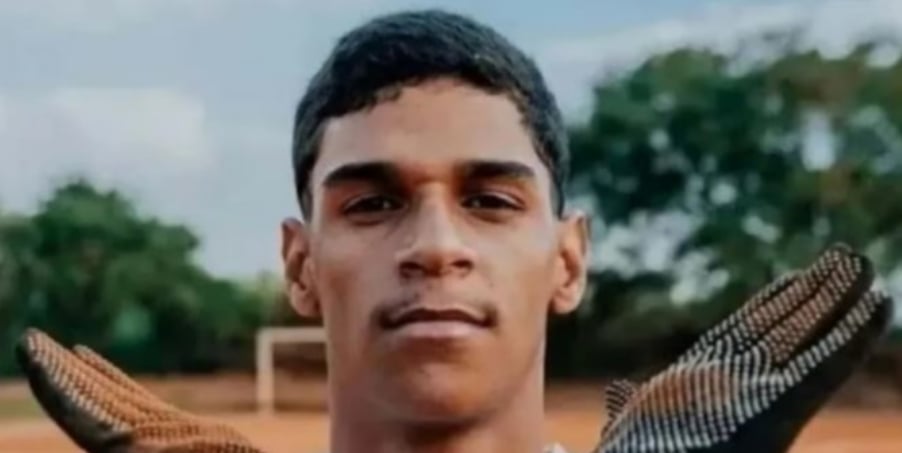 Luva de Pedreiro é internado em UTI Cardíaca em João Pessoa