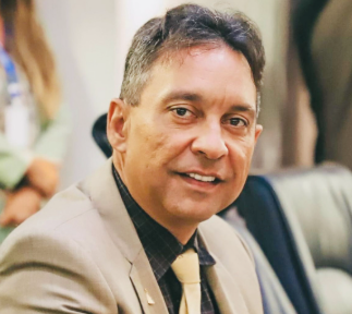 Presidente do PSDB/PB diz que ainda não vê Cícero Lucena na oposição e mantém Pedro e Efraim como referências para 2026