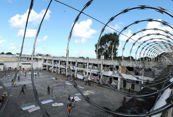 Promotor do Gaeco critica projeto do TJ sobre presídios; juíza reage e defende iniciativa