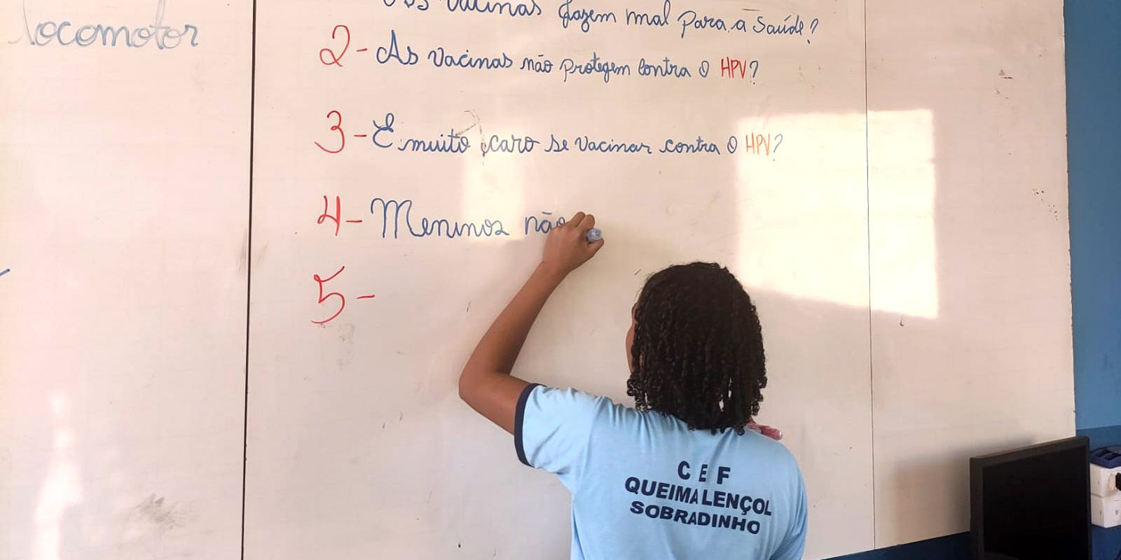 Vacina do HPV avança no público-alvo, mas precisa resgatar mais velhos