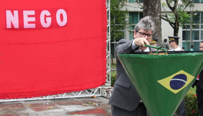 Governador João Azevêdo participa do desfile de 7 de Setembro em João Pessoa