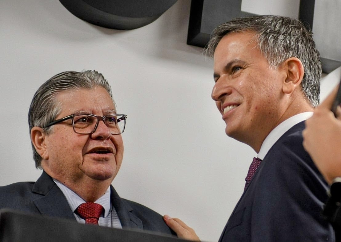 João Azevêdo destaca integração entre Forças de Segurança durante posse de novo superintendente da PF na PB