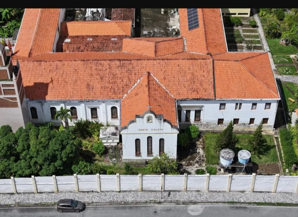 Mosteiro das Clarissas celebra 75 anos em Campina Grande e realiza campanha para reforma de prédio histórico