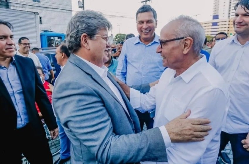 OUÇA – João afirma que rompimento com Cícero foi escolha do prefeito: “Foi ele que quis, por um projeto pessoal”