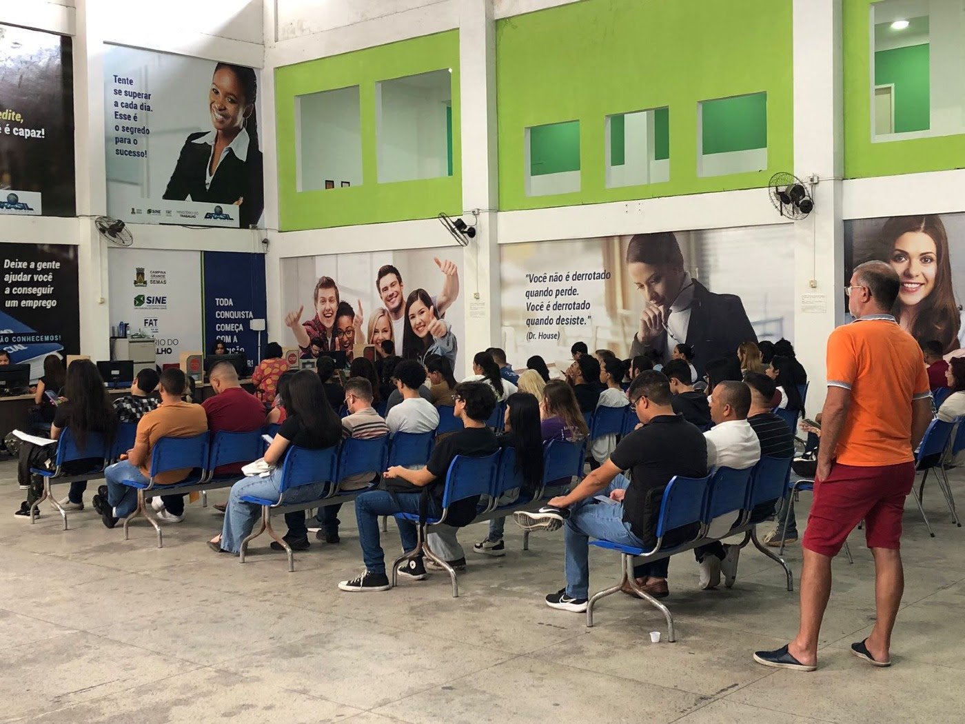 Sine de CG oferece quase mil vagas de emprego por meio de empresas parceiras a partir desta 2ª