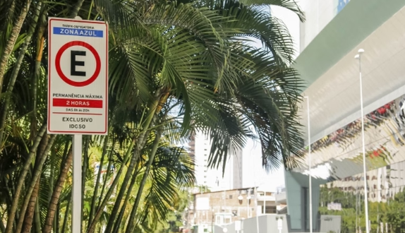 Zona Azul começa a cobrar estacionamento em João Pessoa a partir desta segunda-feira