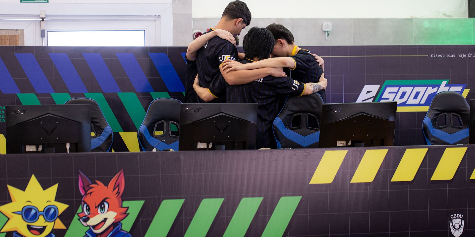 E-sports no JUBs: atletas avaliam prós e contras da profissionalização