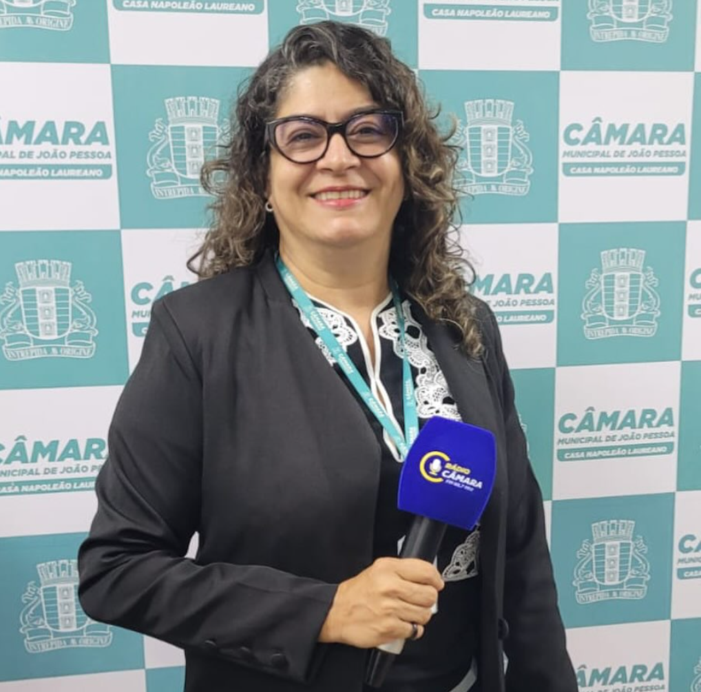 Jornalista paraibana vai apresentar edição comemorativa de 90 anos da Voz do Brasil