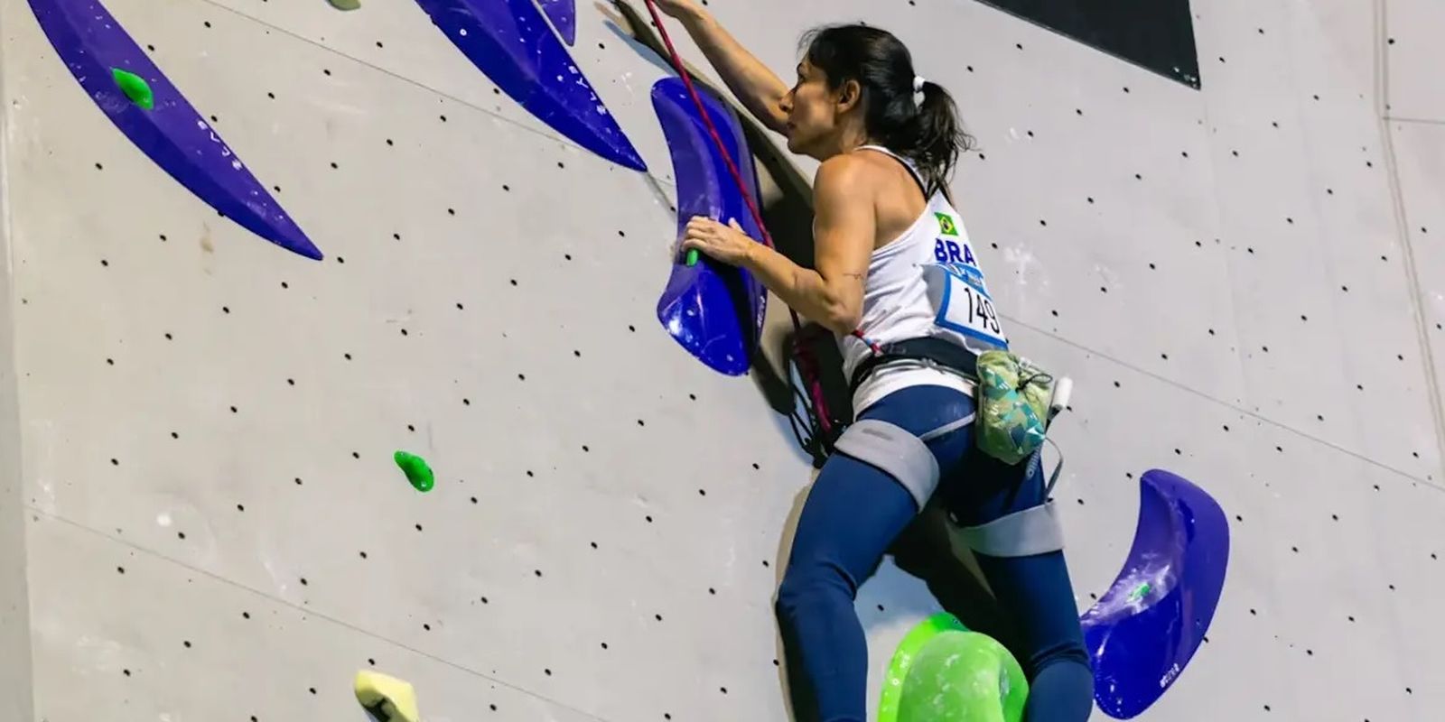 Marina Dias é ouro na etapa de Laval da Copa do Mundo de paraescalada