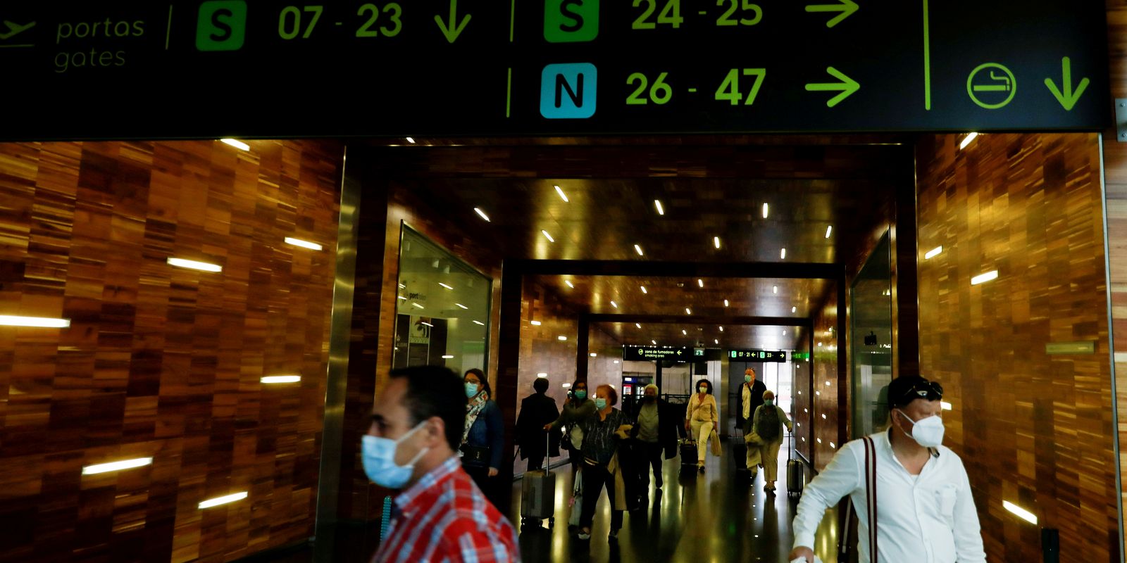 Portugal aprova regras mais rígidas para imigrantes estrangeiros