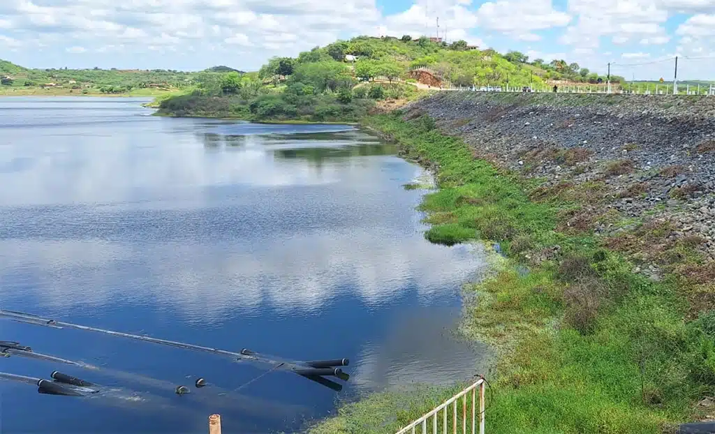 Seca faz Paraíba ser o estado com mais açudes com baixo volume no Nordeste