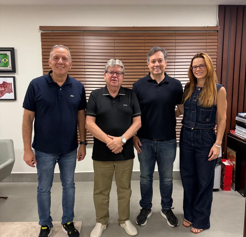 Azevêdo consolida alianças ao lado de Aguinaldo, Zé Aldemir e Júnior Araújo rumo ao Senado: “Domingo produtivo”