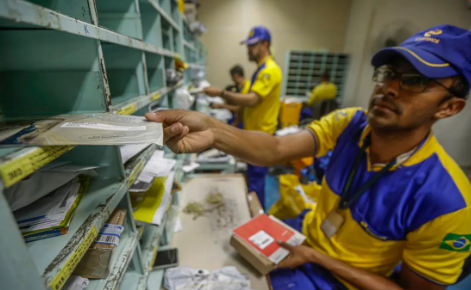 Demissão voluntária: Correios querem desligar pelo menos 10 mil empregados