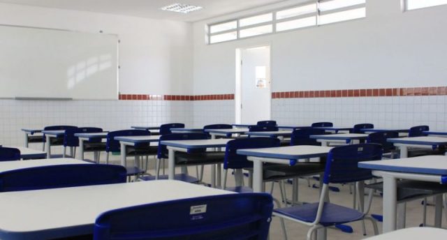 Governo da Paraíba homologa concurso da Educação e inicia convocação dos aprovados