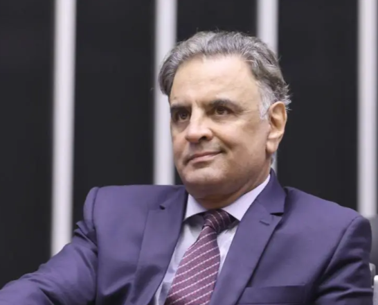 Novo presidente do PSDB descarta apoio a Lula ou à família Bolsonaro em 2026