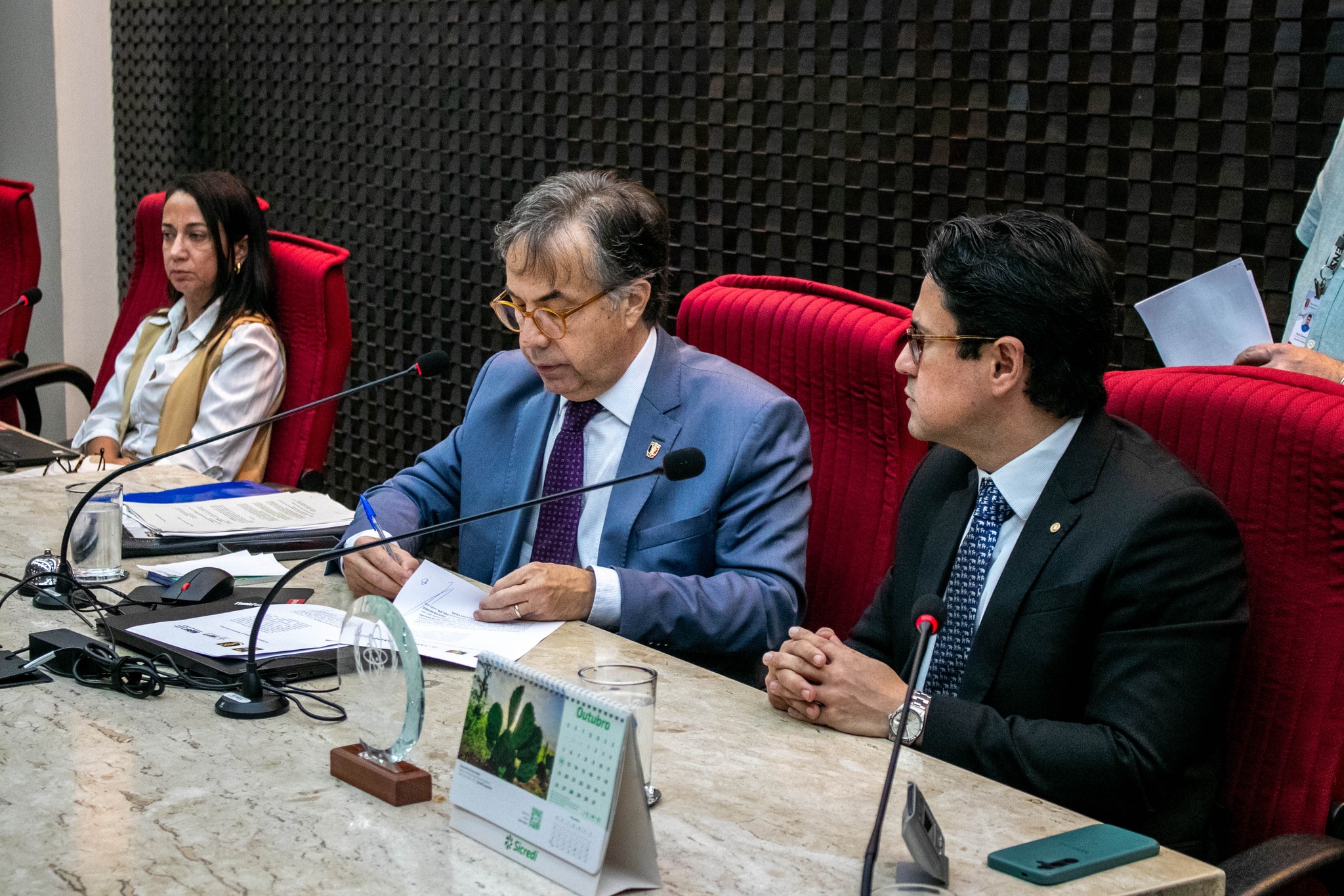 Presidente do TCE-PB, Fábio Nogueira adverte prefeitos e alerta para rejeição de contas por excesso de temporários