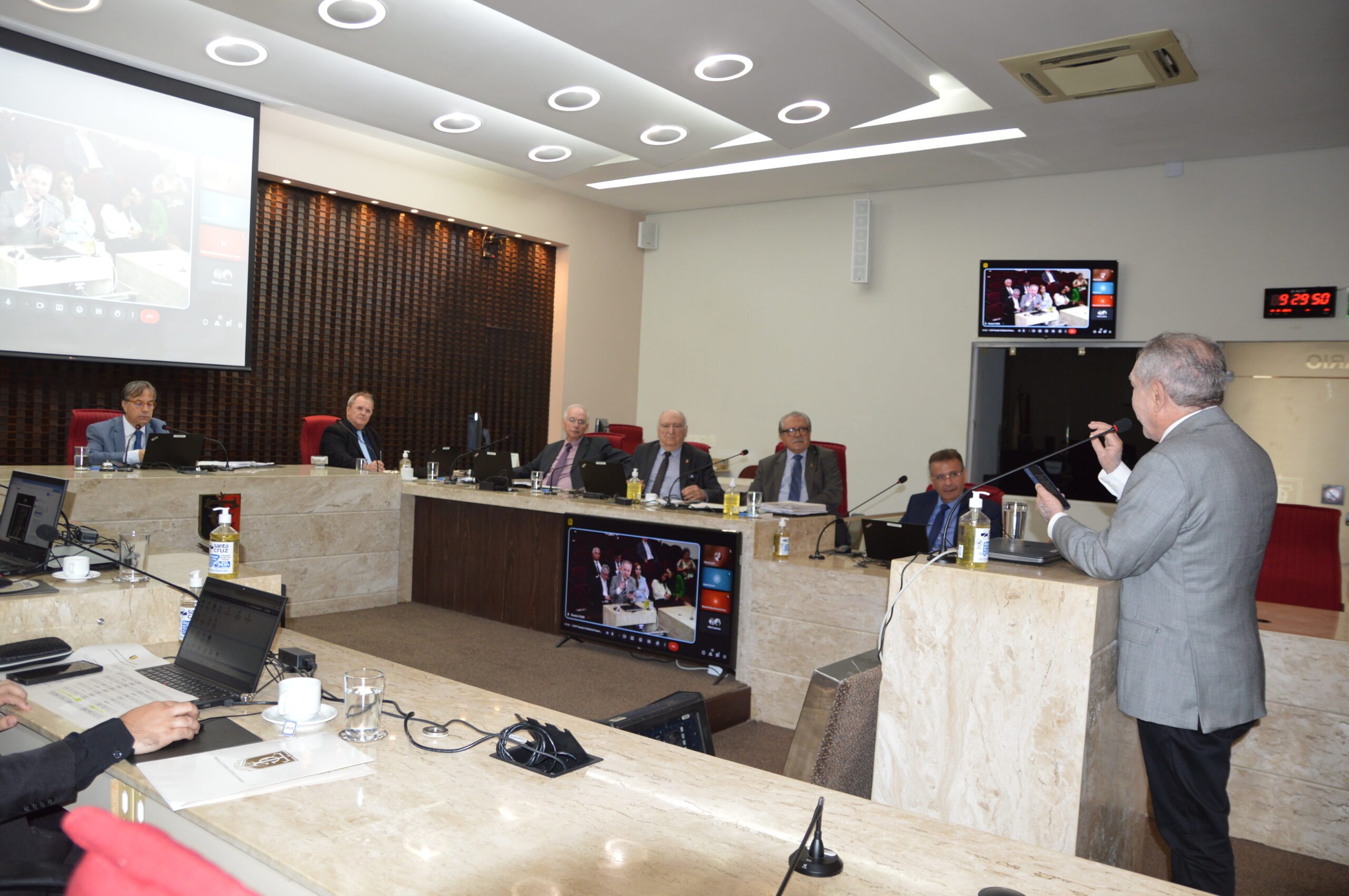 TCE reprova as contas da Educação do Estado relativas a 2022