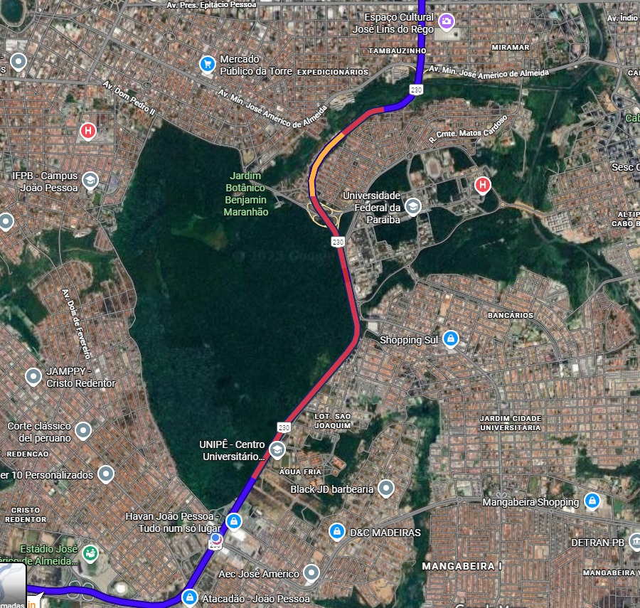 Acidentes em sequência travam trânsito na BR-230 sentido João Pessoa-Bayeux