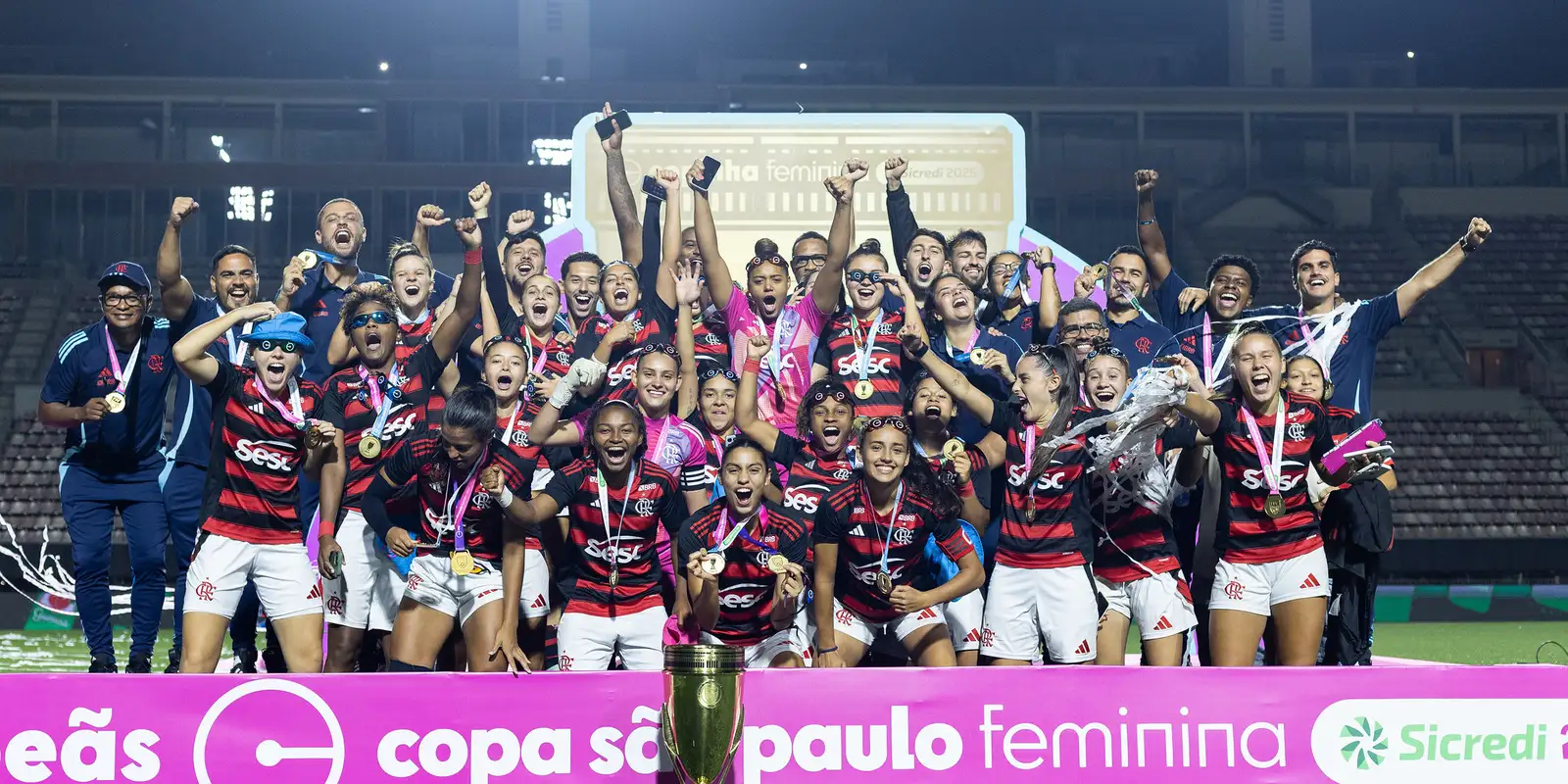 Flamengo goleia Grêmio e conquista Copinha Feminina