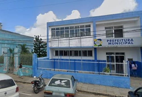 Prefeitura no Agreste lança edital de concurso com mais de 130 vagas e salários de até R$ 4 mil