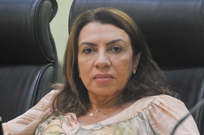 Cida repudia agressões contra médica Raphaella Brilhante e cobra punição a João Lima