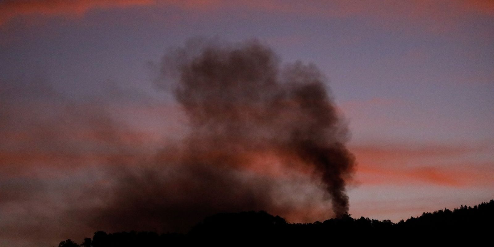 Presidente dos EUA anuncia ataque em larga escala à Venezuela