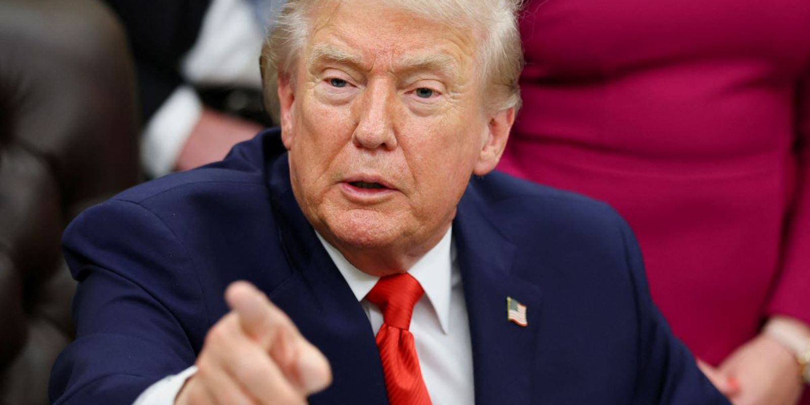 Donald Trump preside primeira reunião do Conselho da Paz