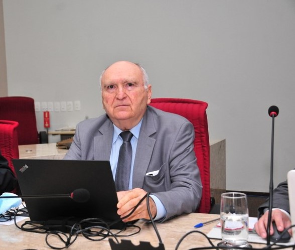 OUÇA: conselheiro do TCE-PB, Nominando Diniz acredita que Deusdete lhe substituirá e descarta retorno à política