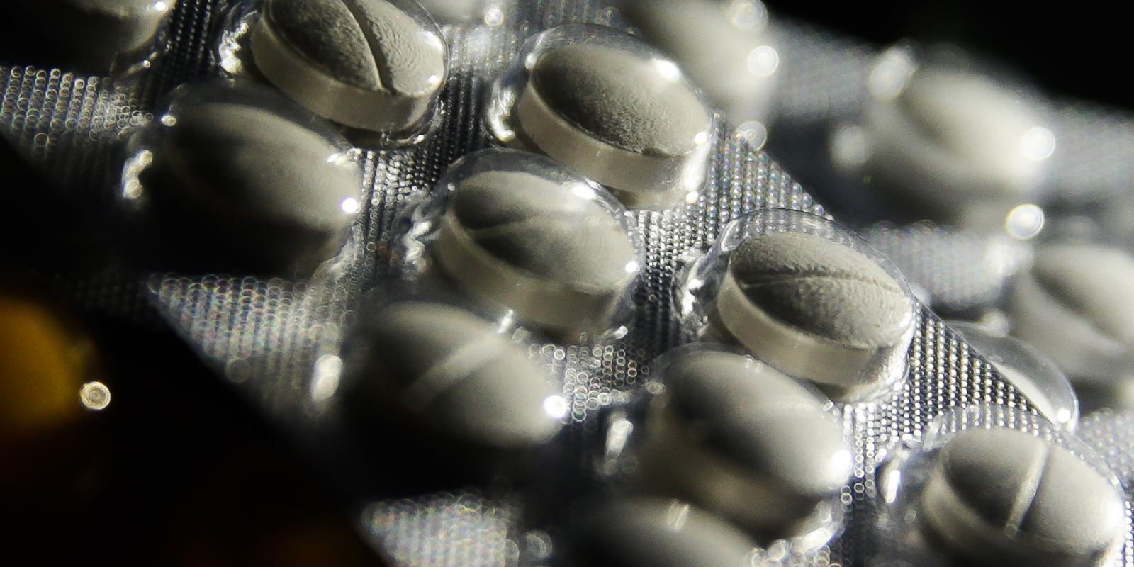 Câmara aprova regras para comercialização de remédios em supermercados