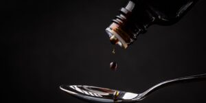 Anvisa suspende venda de xaropes com clobutinol