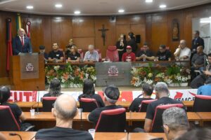 Câmara de João Pessoa reúne trabalhadores e debate fim da escala 6×1