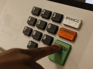 A um dia do prazo final, quatro dos seis candidatos ao Governo da Paraíba já oficializaram registros no TSE