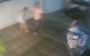 Homem flagrado agredindo companheira é solto após audiência de custódia em JP