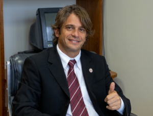 Ex-deputado da PB acusa corretor de manipular conversas para cobrar comissão de R$ 1 milhão por imóvel em Cabedelo